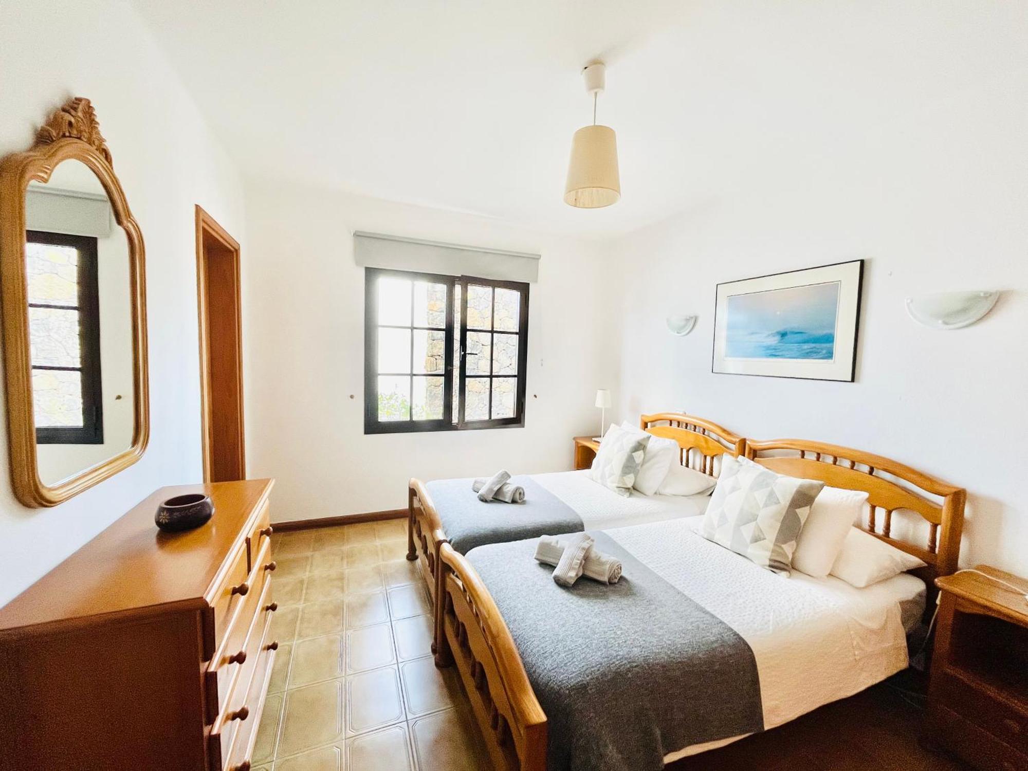 Trinity House En Playa Bastian Villa Costa Teguise Bagian luar foto